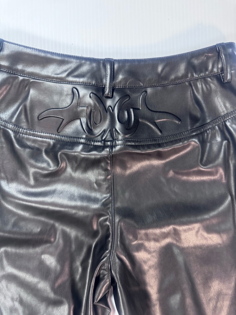 AKIRA Black Faux Leather Ruched Pants – S/M – NWT - Picture 4 of 5